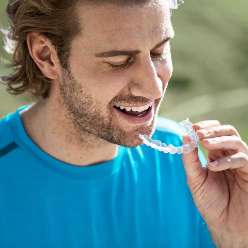 Invisalign_-_Lifestyle_-_Click_In_-_JPEG_-_IMG108-scaled.jpg